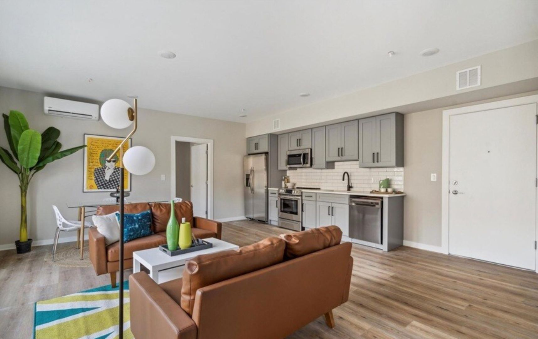 Philadelphia Apartment: 3515 Midvale Ave