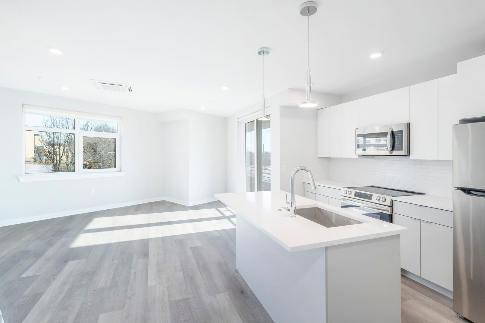 Philadelphia Apartment: 3449 Scotts Ln