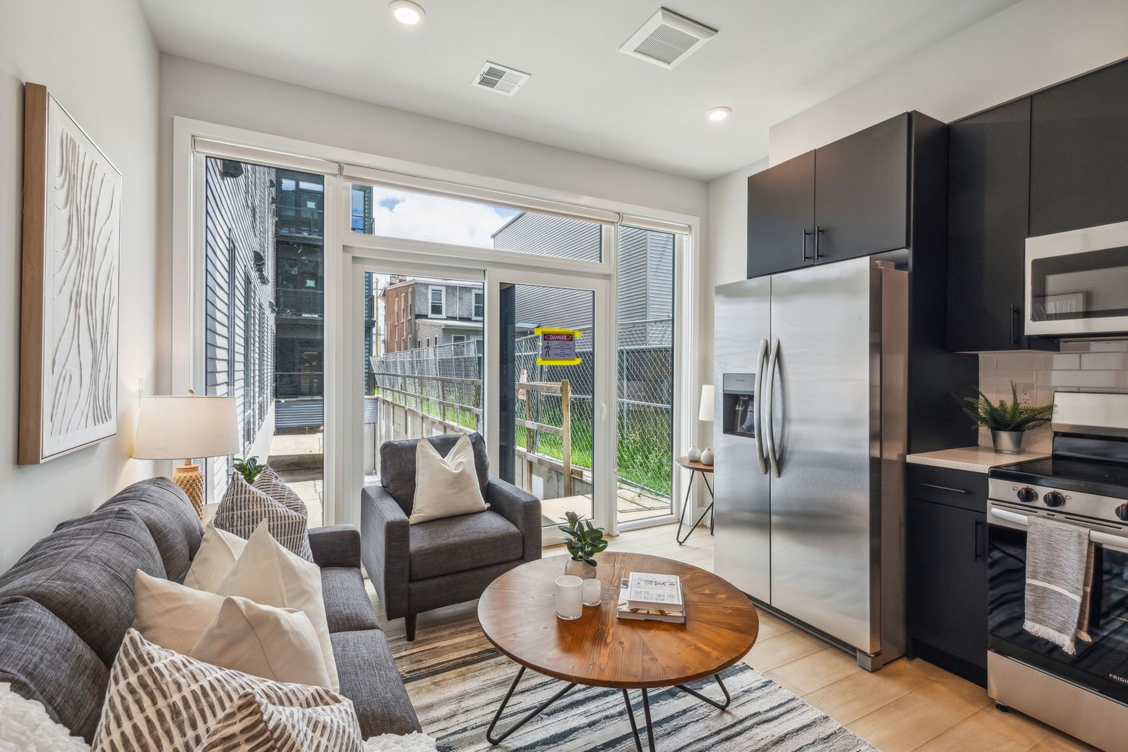 Philadelphia Apartment: 6910 Ridge Avenue