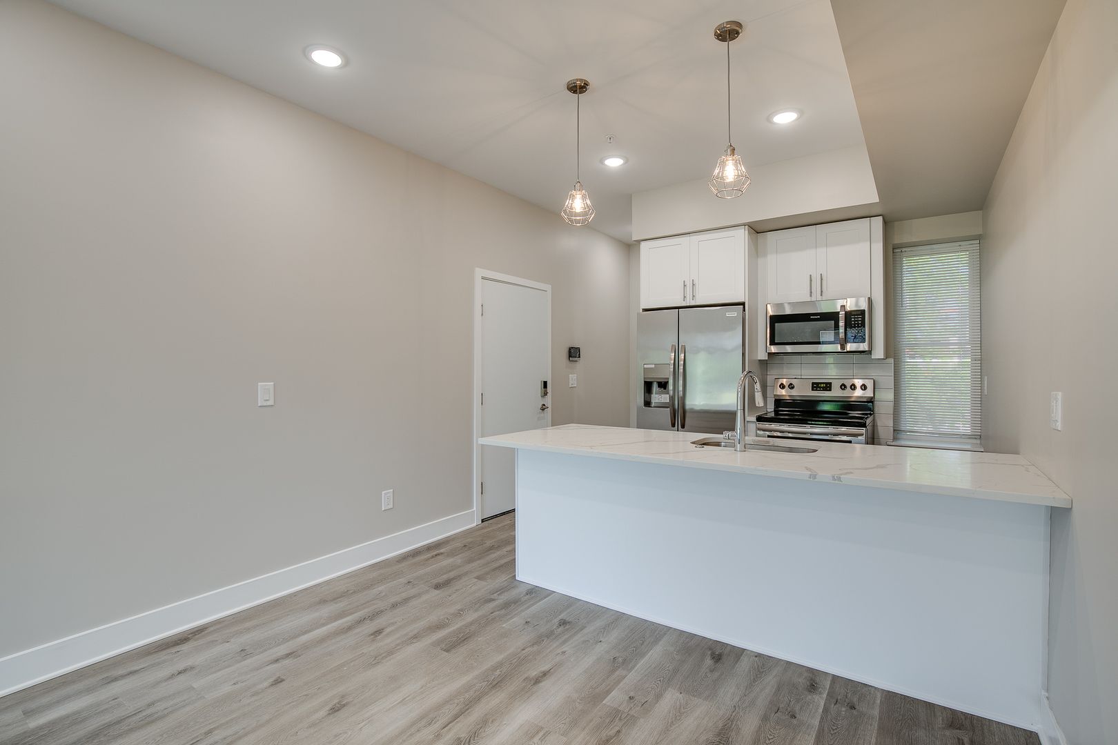 Philadelphia Apartment: 2017 N College Ave