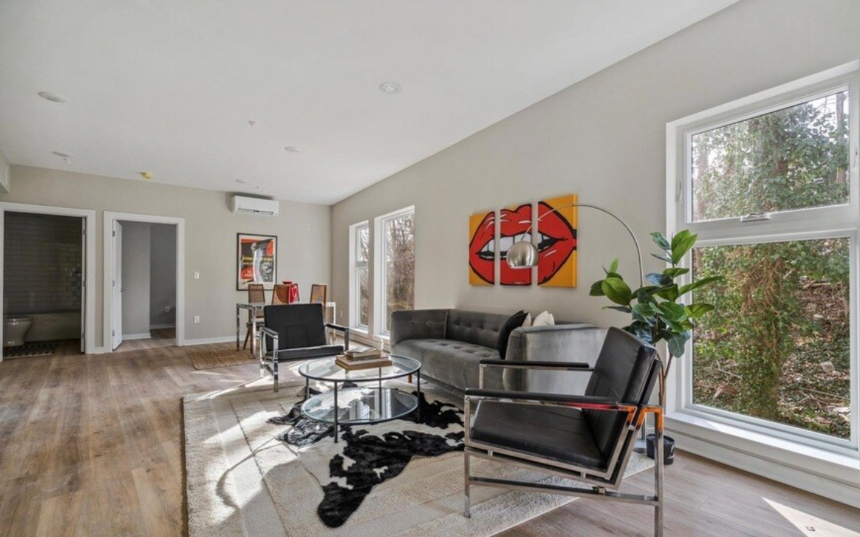 Philadelphia Apartment: 3515 Midvale Ave