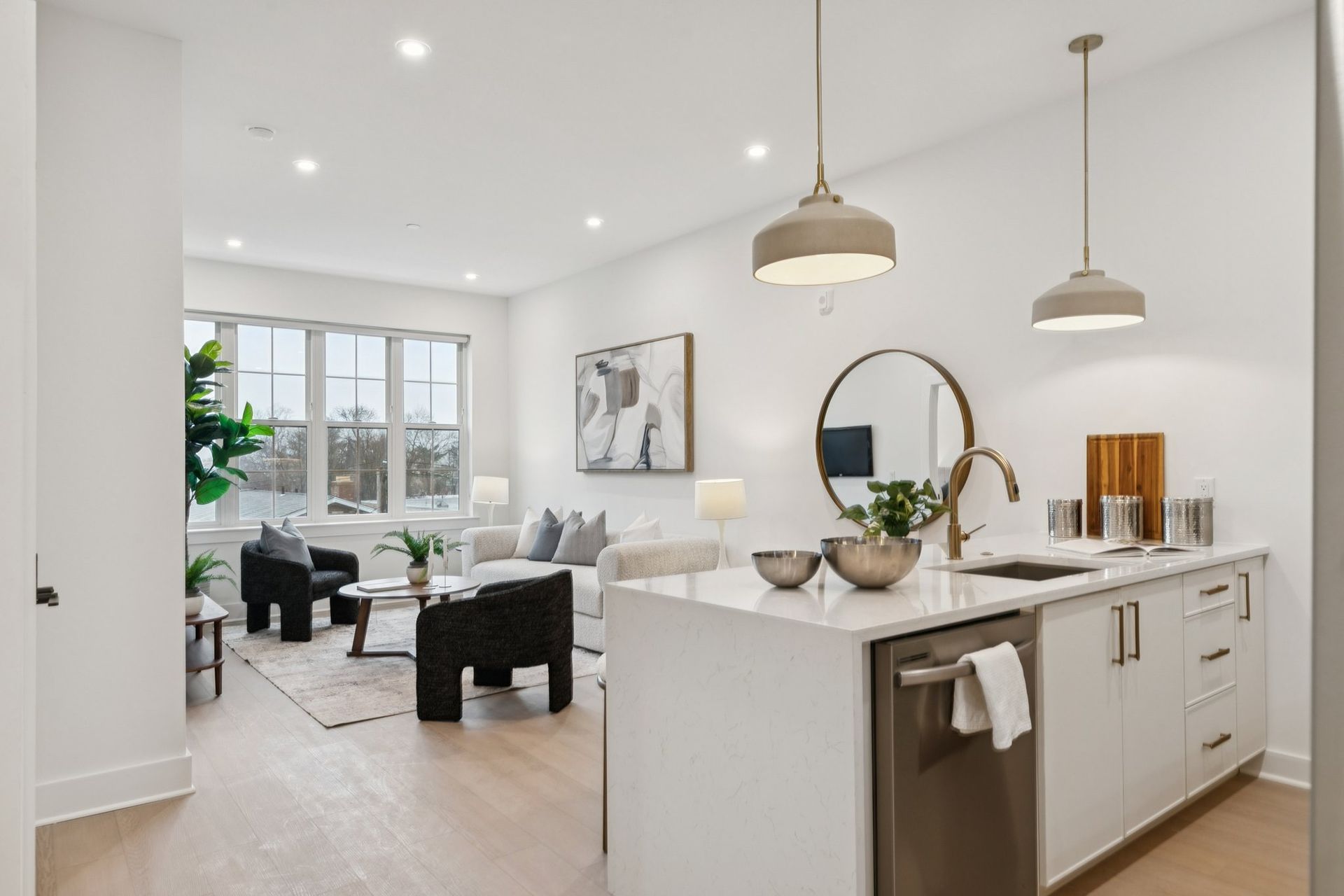 Philadelphia Apartment: 20-30 W Allens Ln