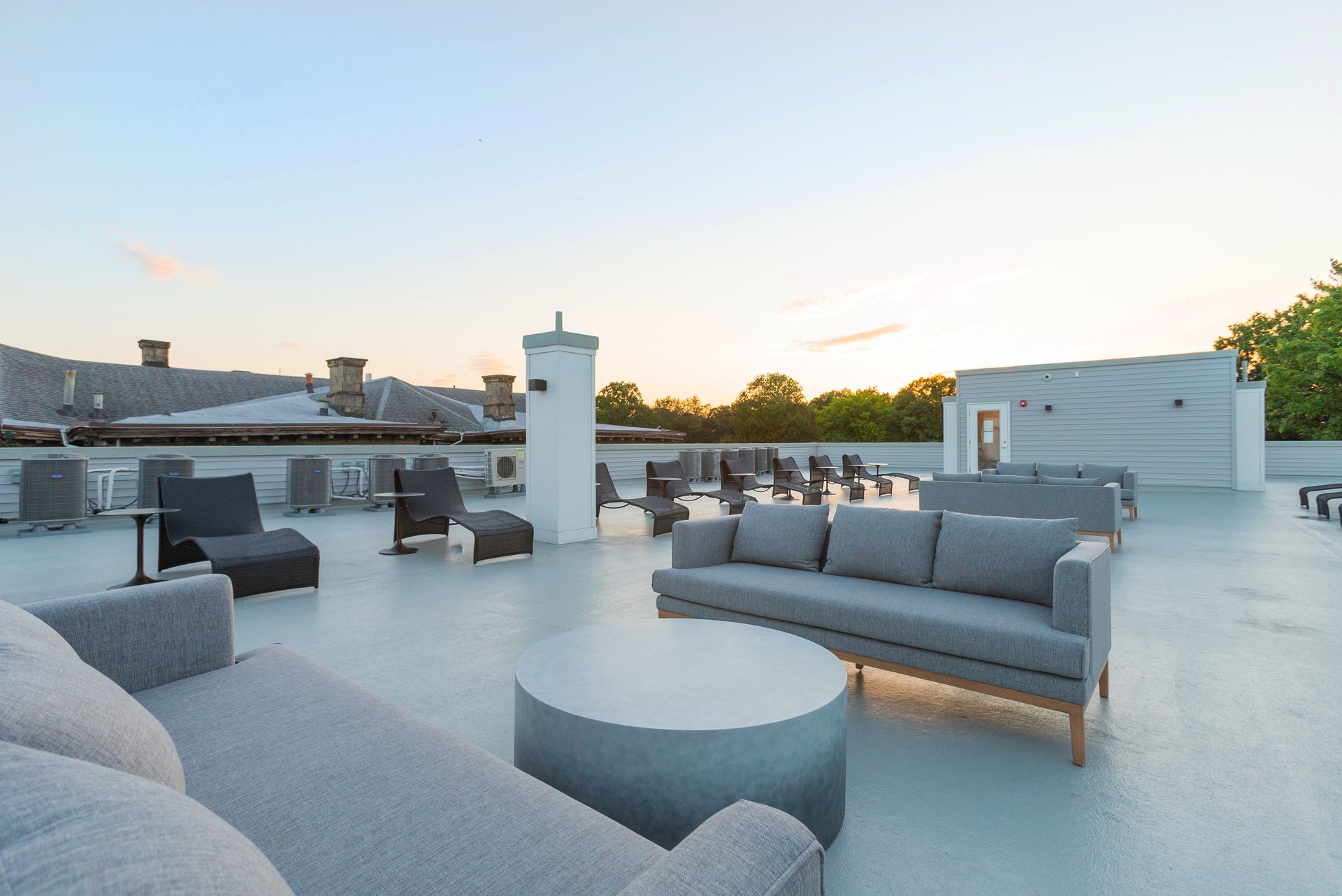 Philadelphia Apartment: 45 W Haines Street