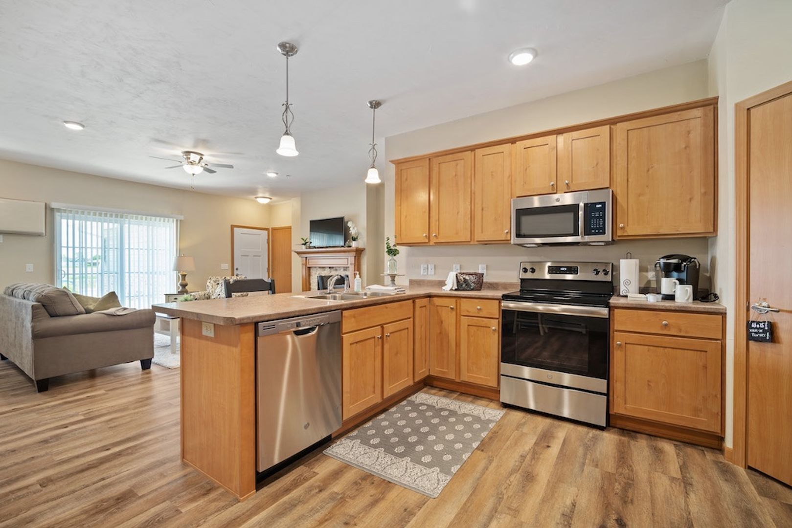 Green Bay Apartment: 1745-1755-1765 Verlin Road