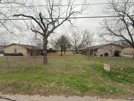 72, 74, 76, 78, 82, 84, 86, 88, 104, 106, 108, 110 Quail Run Road - 78, 78 Quail run