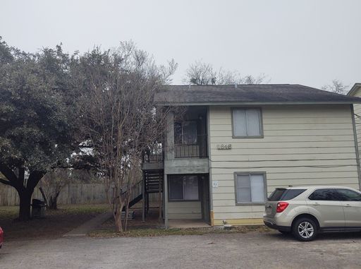 1646 POST RD - #2 – photo 1
