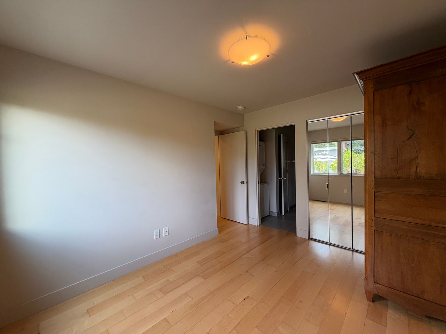 453 Seaview Drive 14 of 16