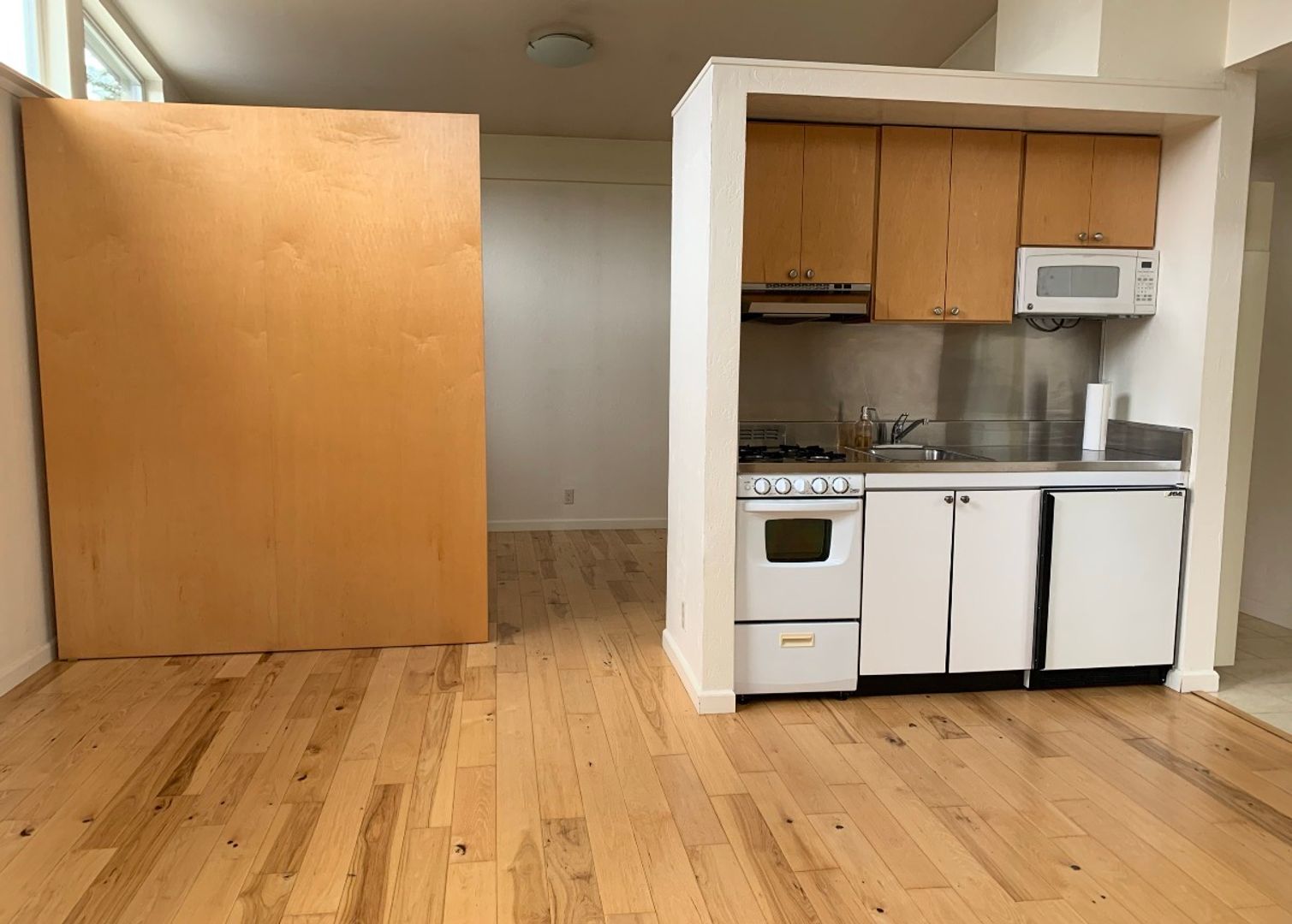 Watsonville House: 114A Alta Drive