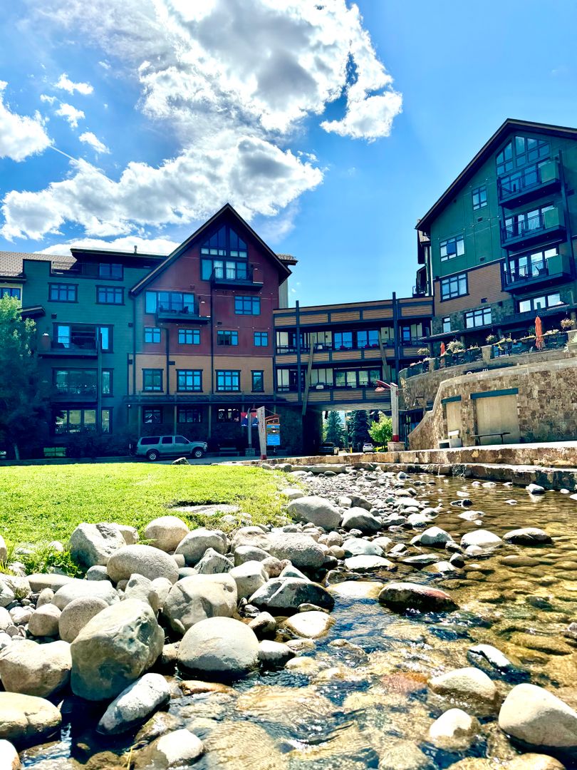 Steamboat Springs Condo: 2250 Apres Ski Way