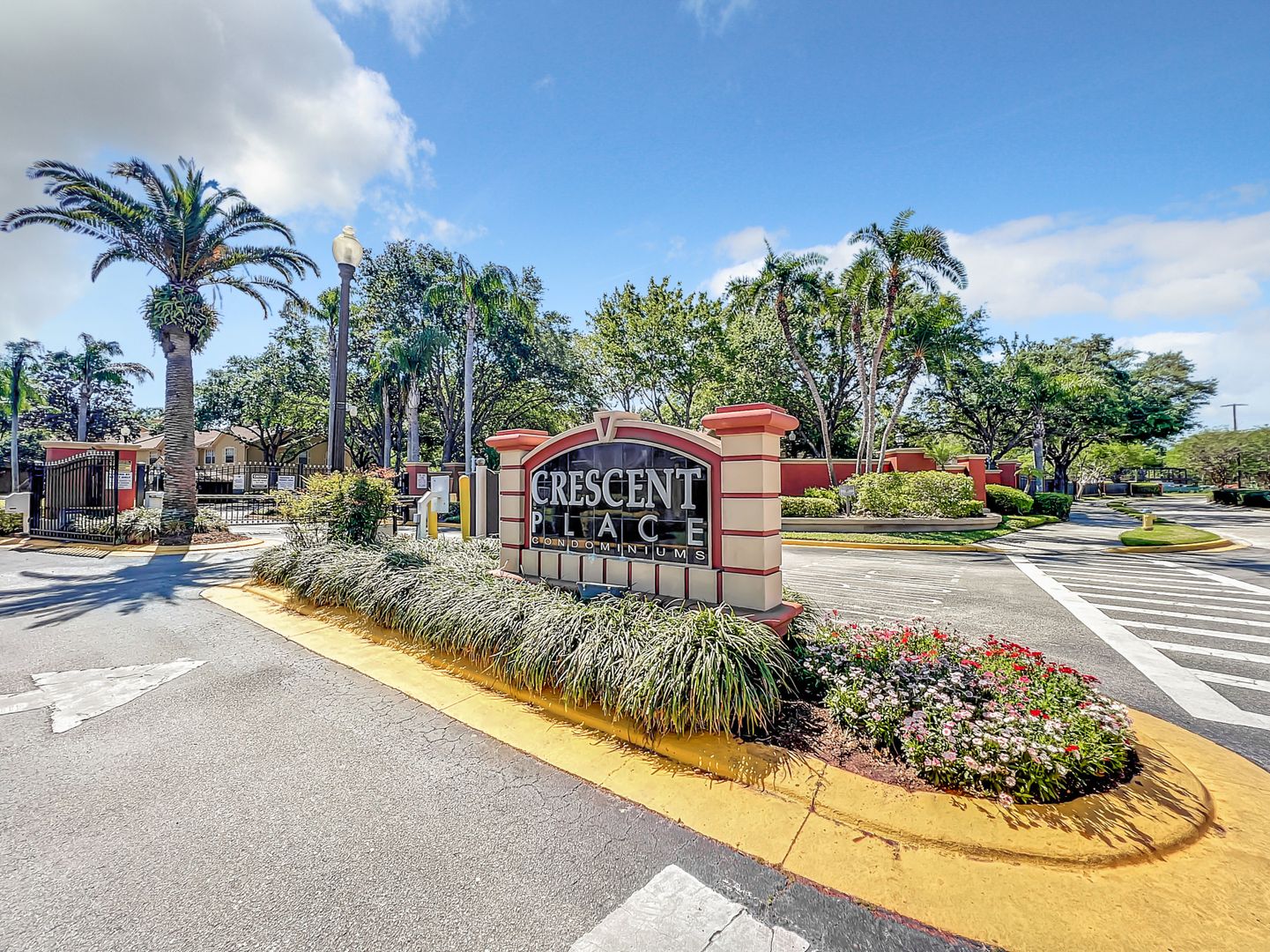 Altamonte Springs Apartment: 856 Grand Regency Pointe #202