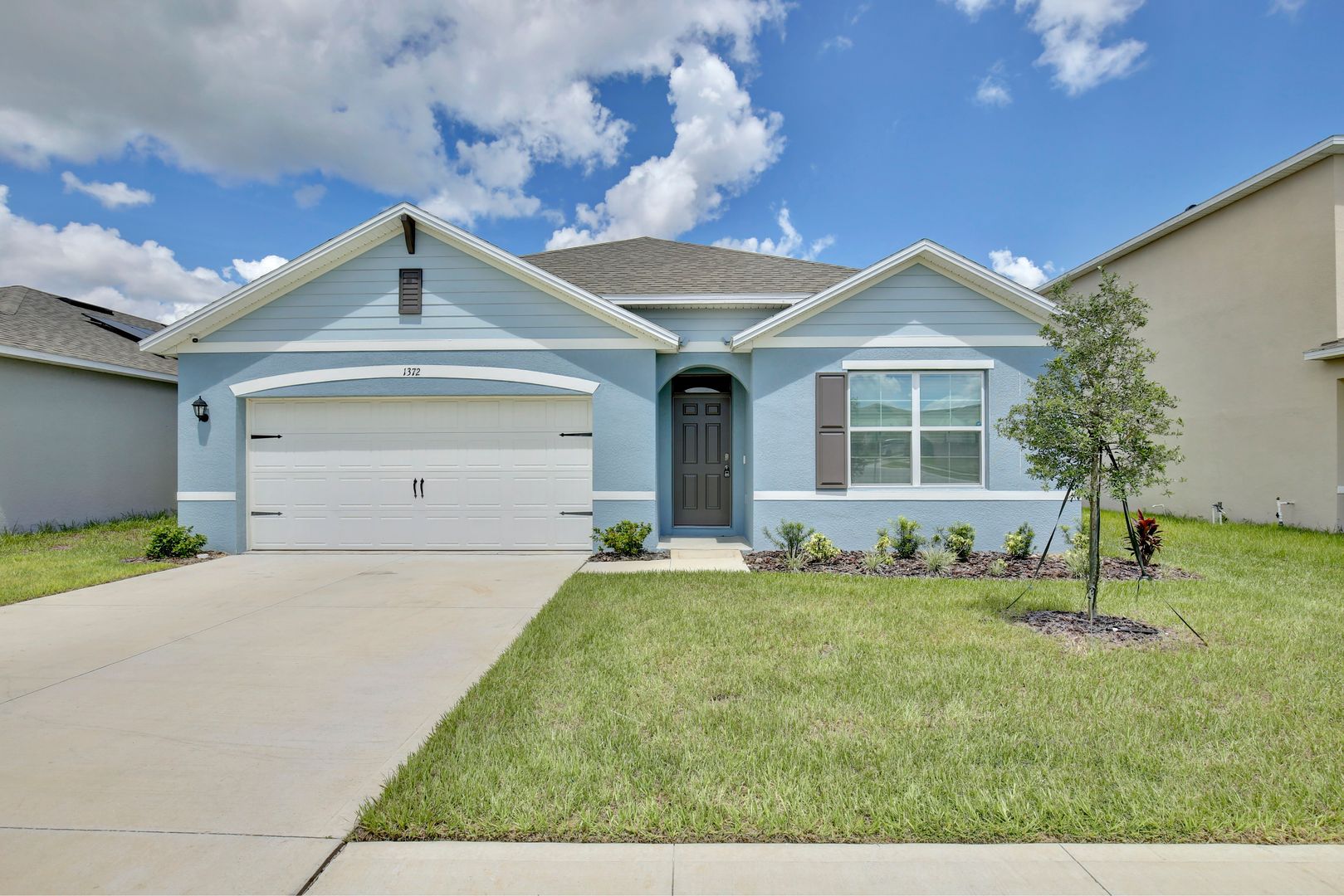 Davenport House: 1372 Sugarwood Street