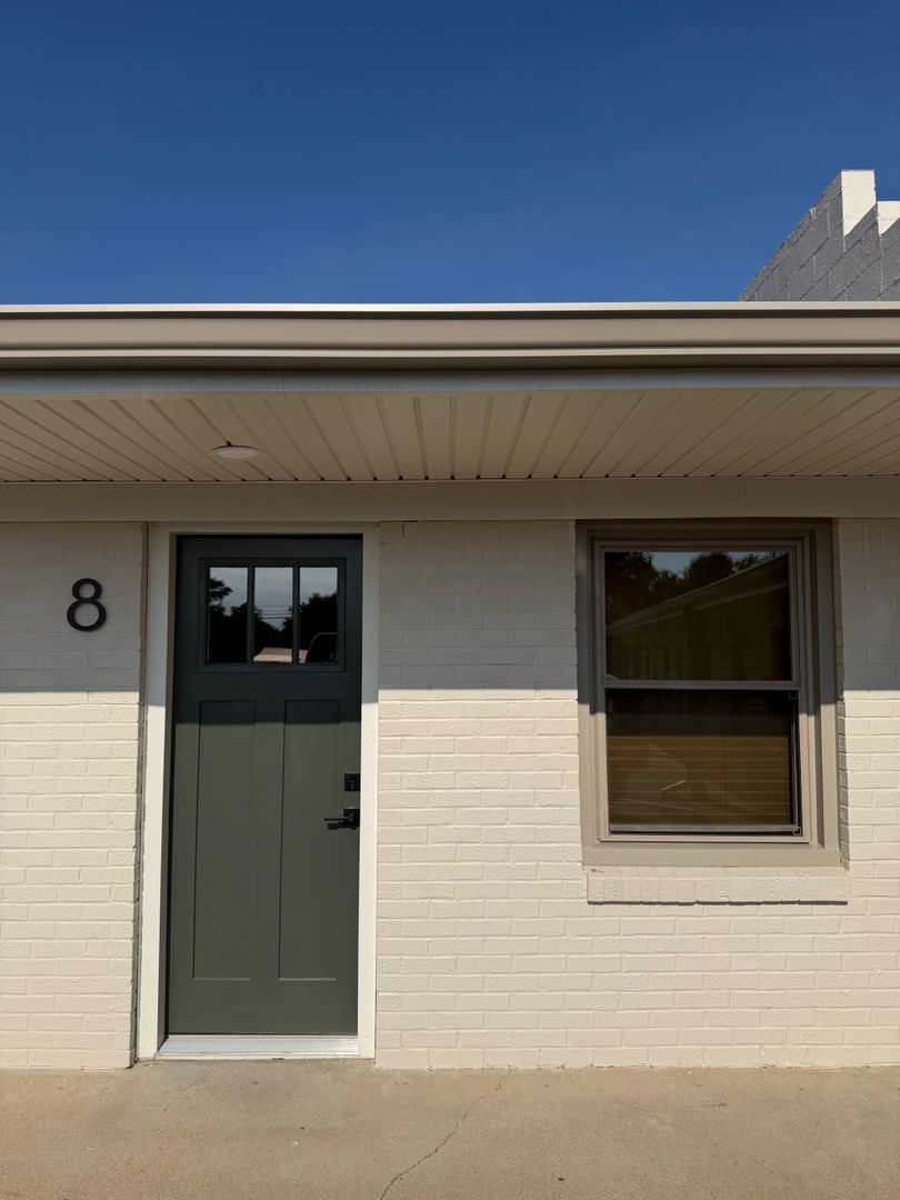 Martin Apartment: 551 Elm St.