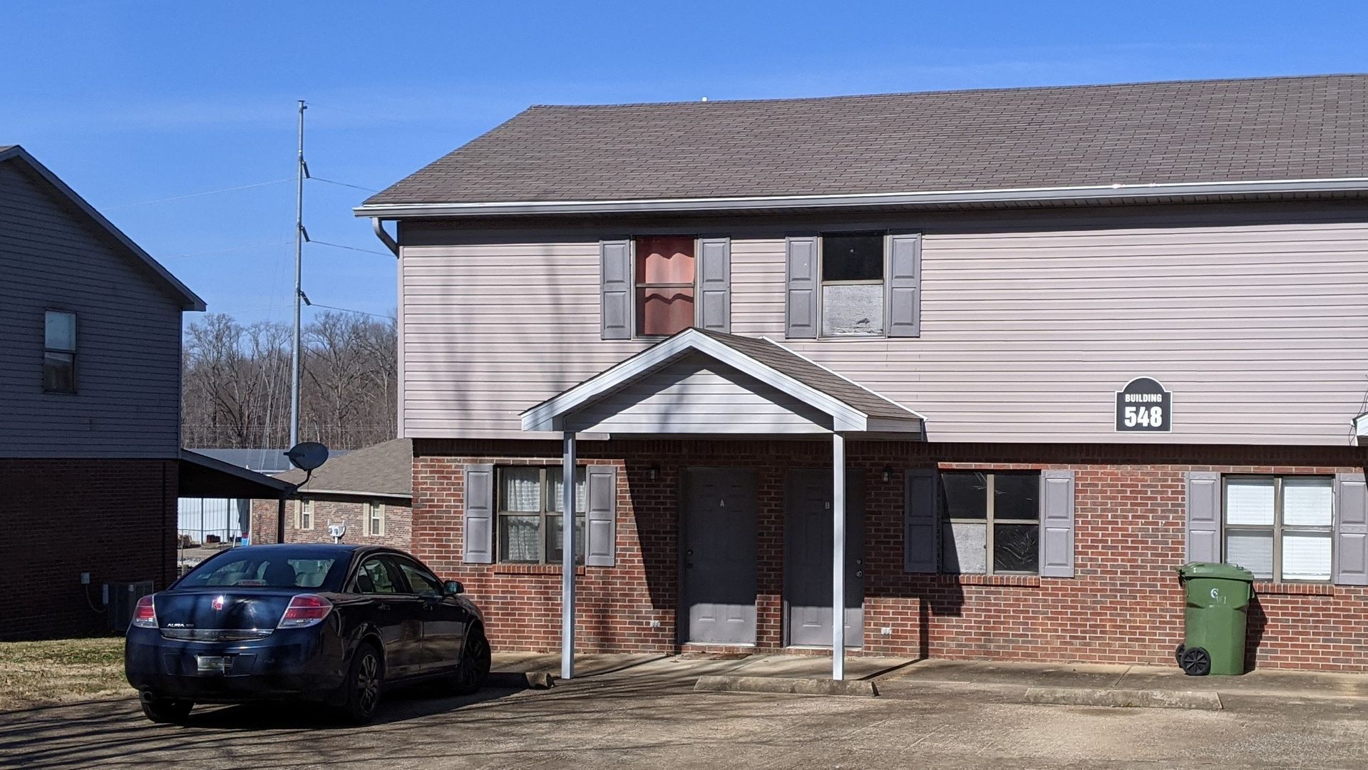 Martin Apartment: 540-600 Baker Rd