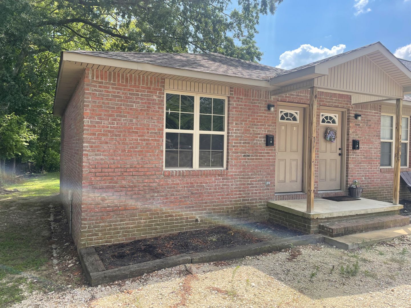 Martin Apartment: 308 Oxford St.