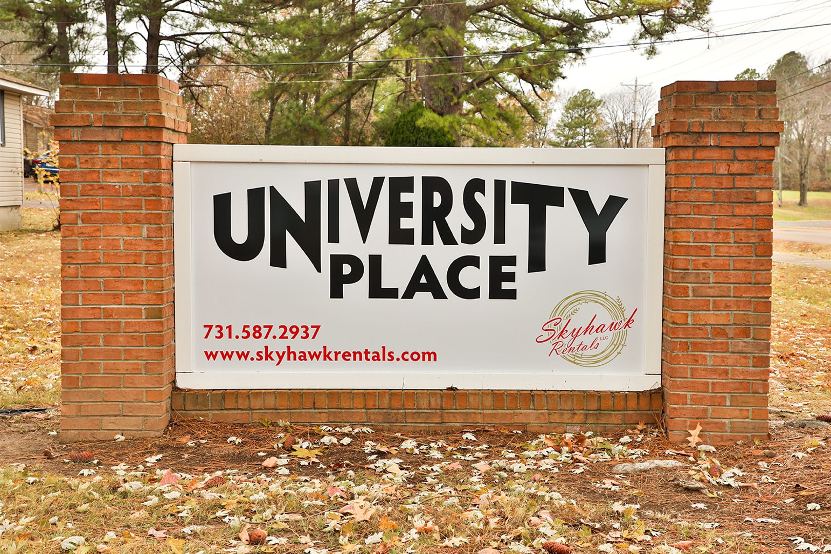 Martin Apartment: 154 W Peach St. - D1
