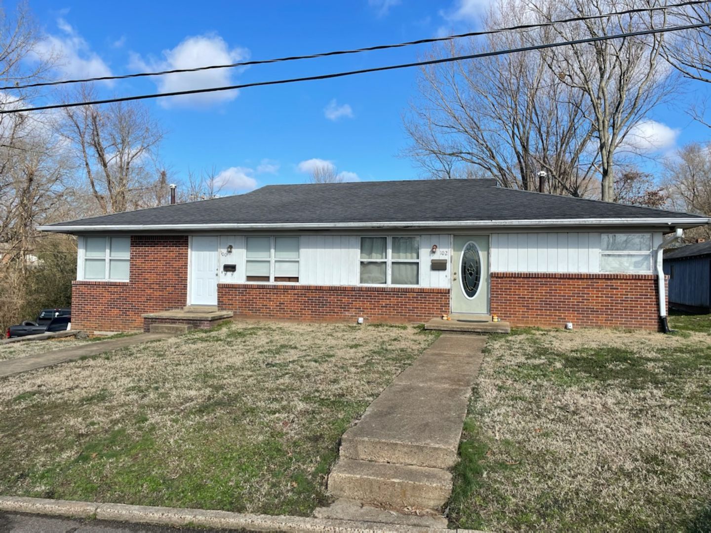 100 Hampton Dr., Martin, TN 38237