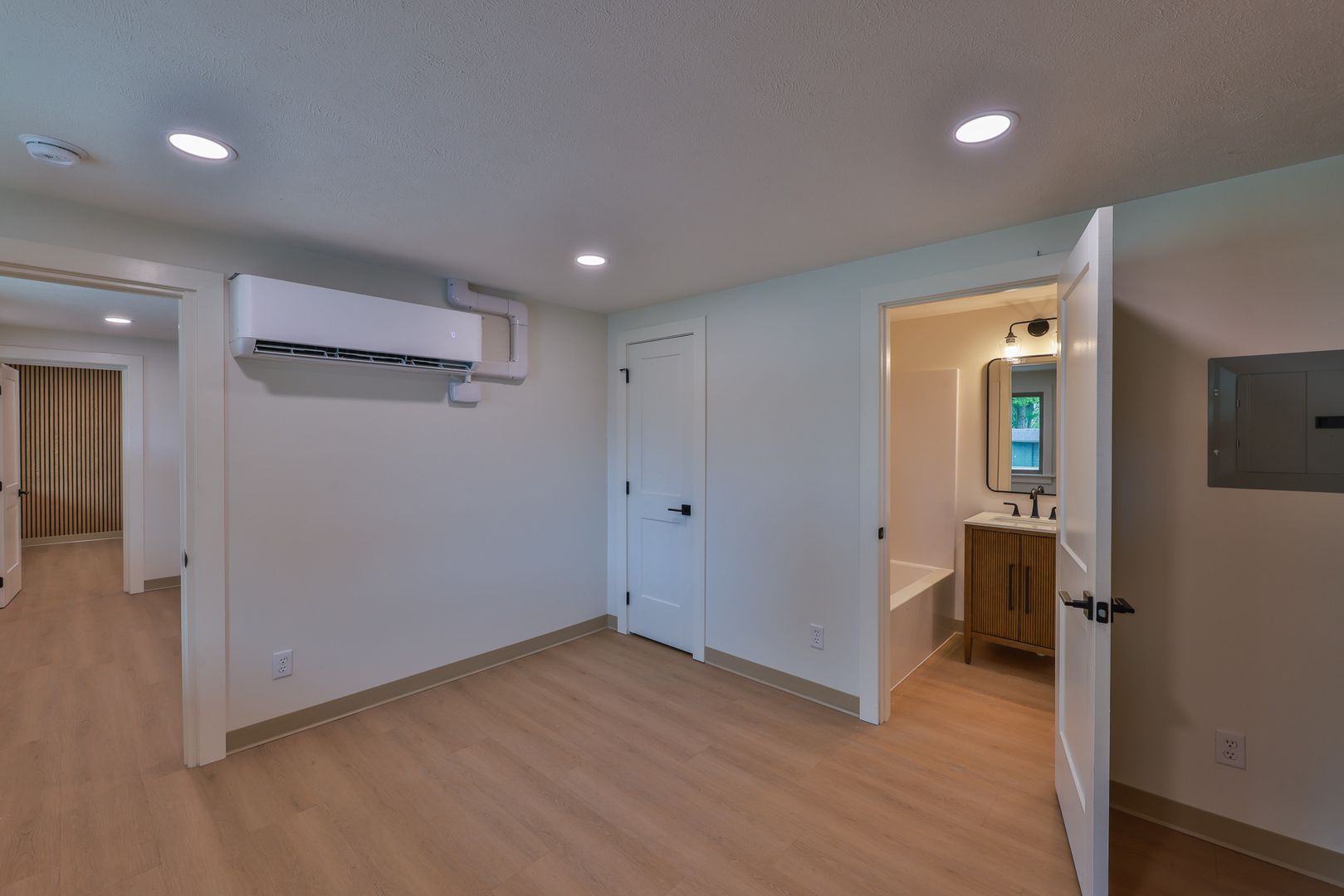 Martin Apartment: 551 Elm St.