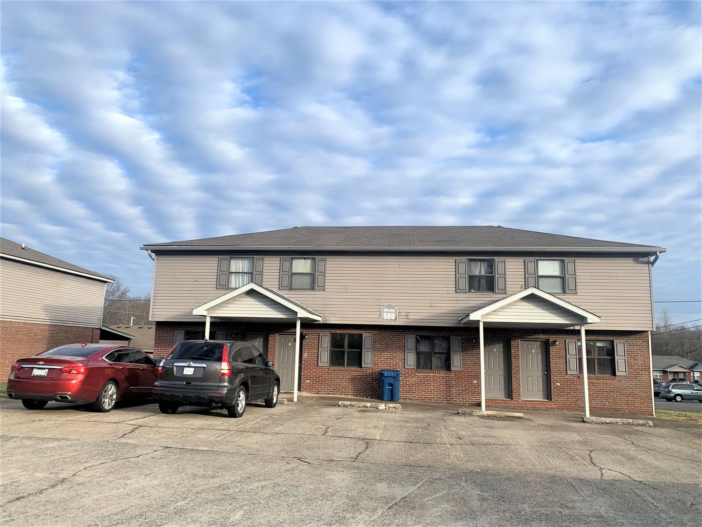 Martin Apartment: 540-600 Baker Rd