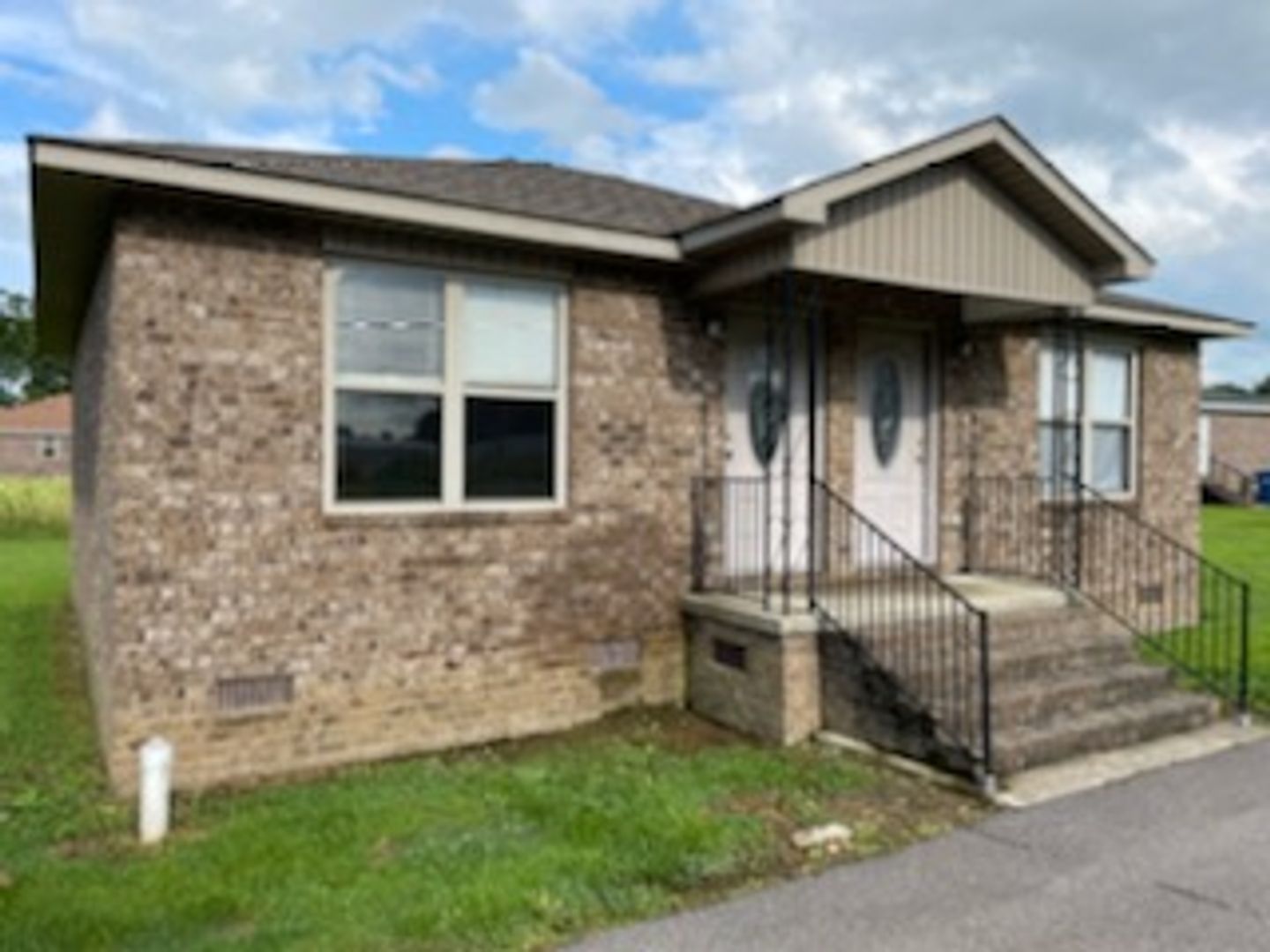 Martin Apartment: Bo Dr