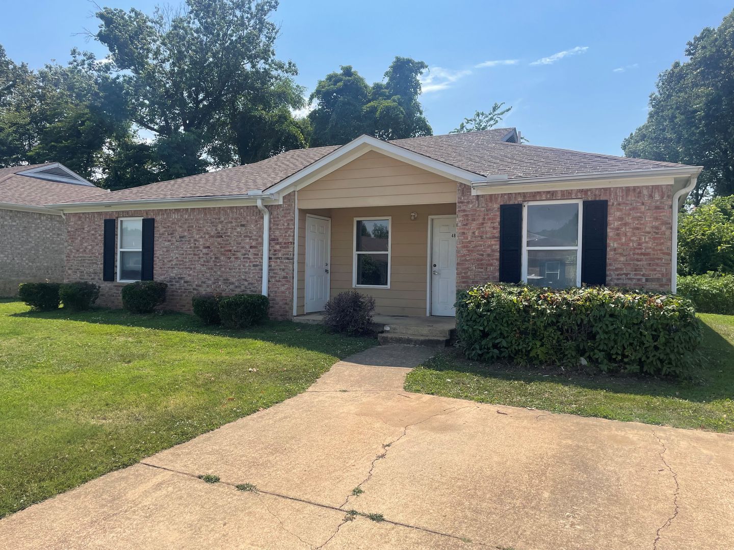 Martin Apartment: 289 Hwy 431 Unit 48