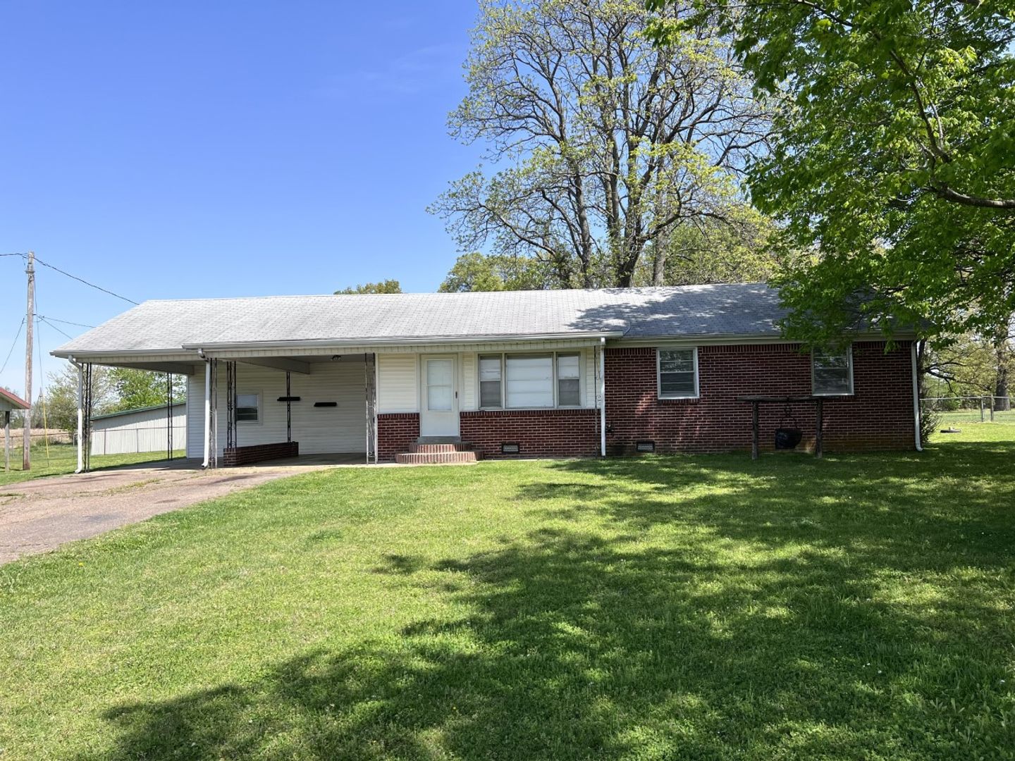 Martin House: 3400 Stella Ruth Rd.