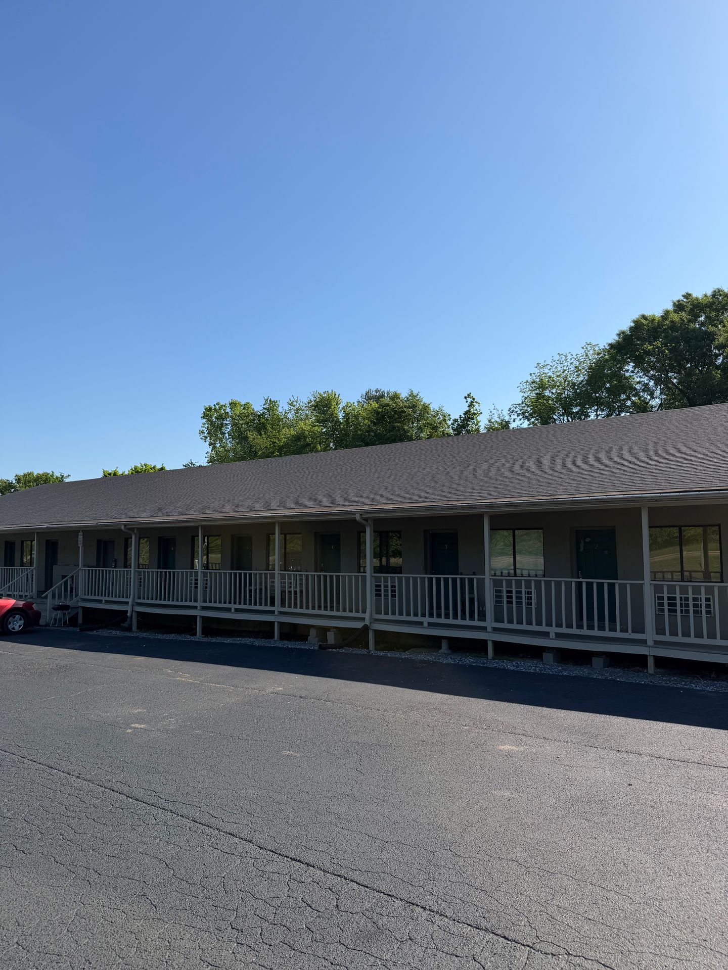 martin Apartment: 490 Haygood Rd.