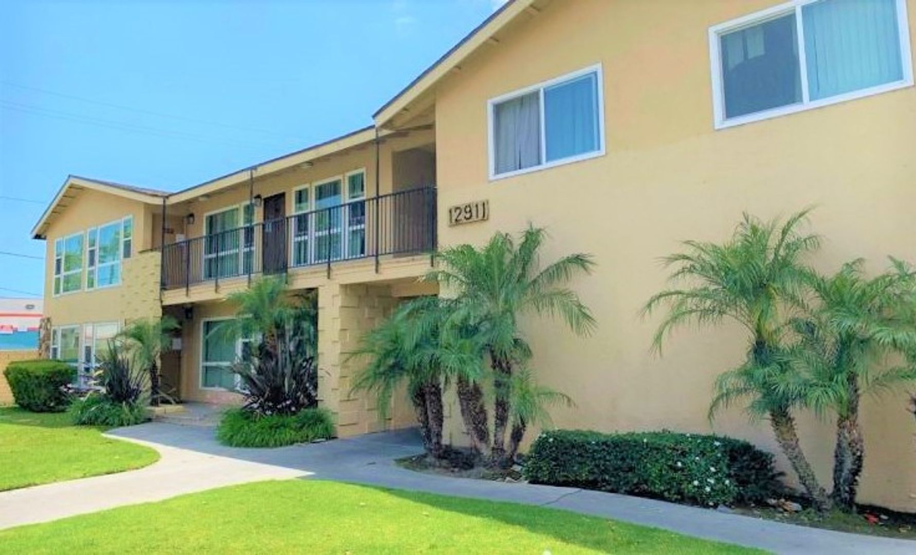 Garden Grove Apartment: 12911 Galway Street