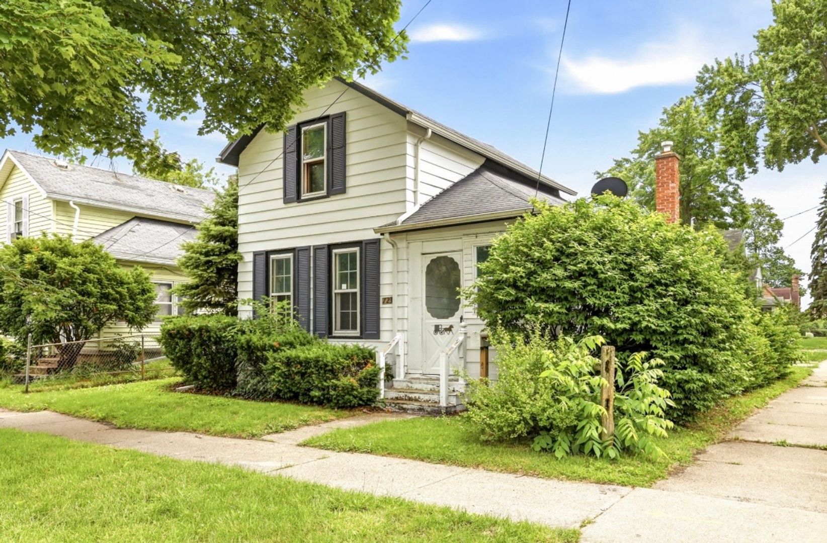 Saginaw House: 723 Union Ave