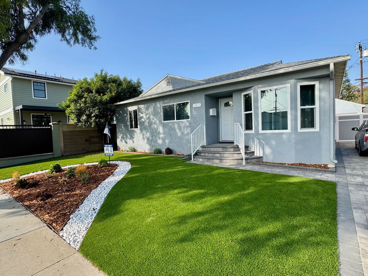 LAKEWOOD House: 2411 DEERFORD ST