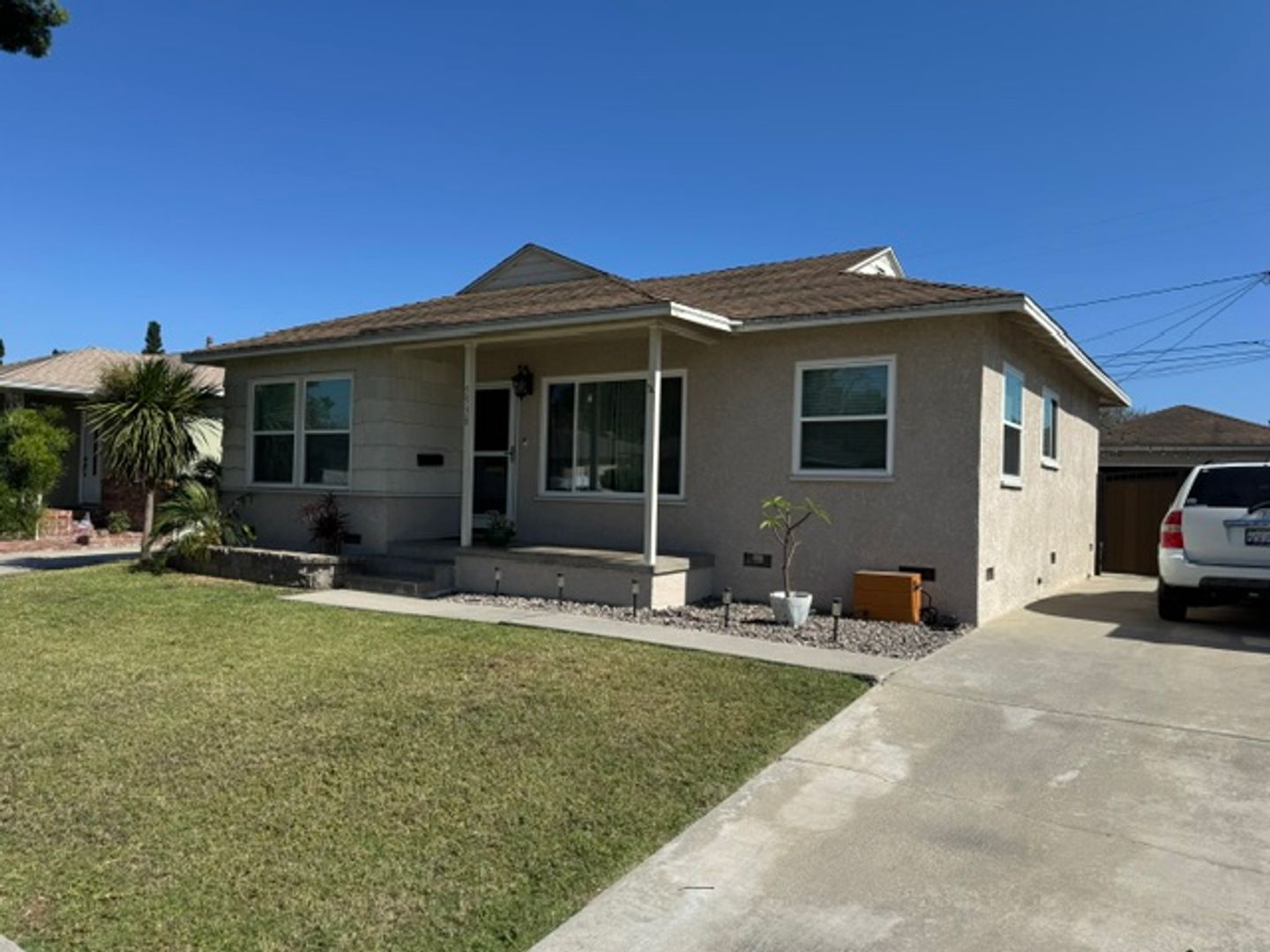 LAKEWOOD House: 5938 FAIRMAN ST
