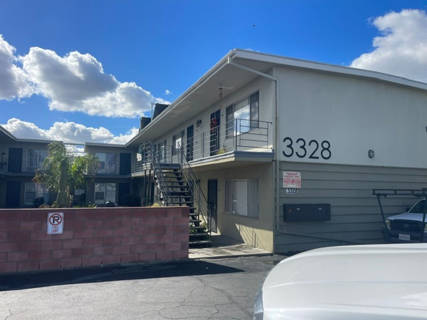 LYNWOOD Apartment: 3328-30 MARTIN L KING