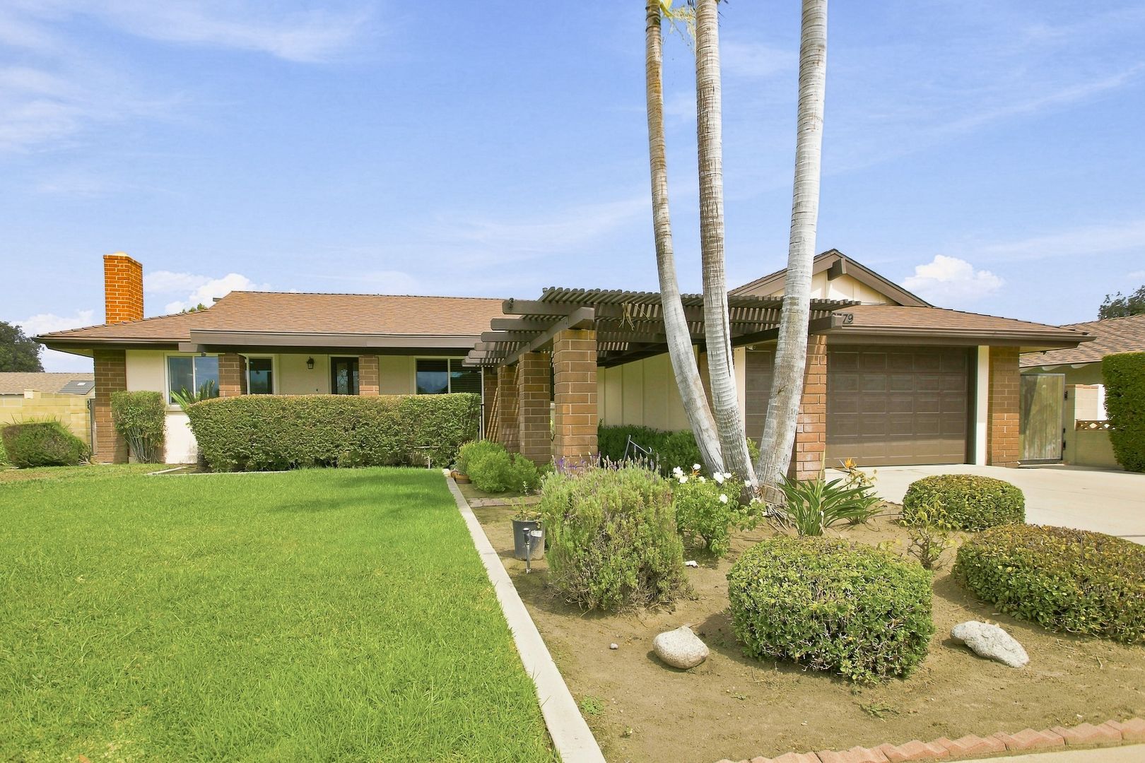 ANAHEIM House: 2779 W. CORNELL PL