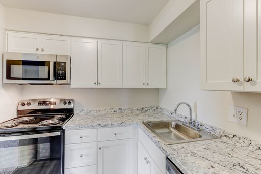 "One Lease, Endless Value-select The Special You Want" – photo 1