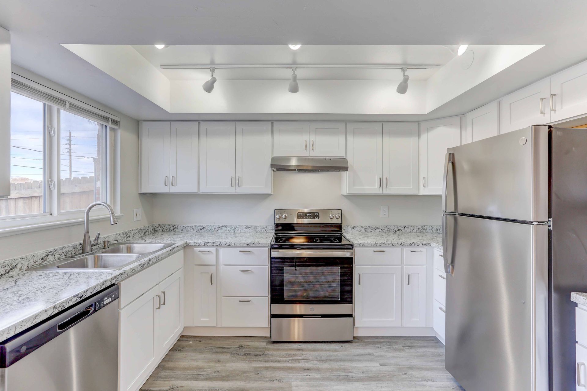 Lakewood Apartment: 25th and Iris Street