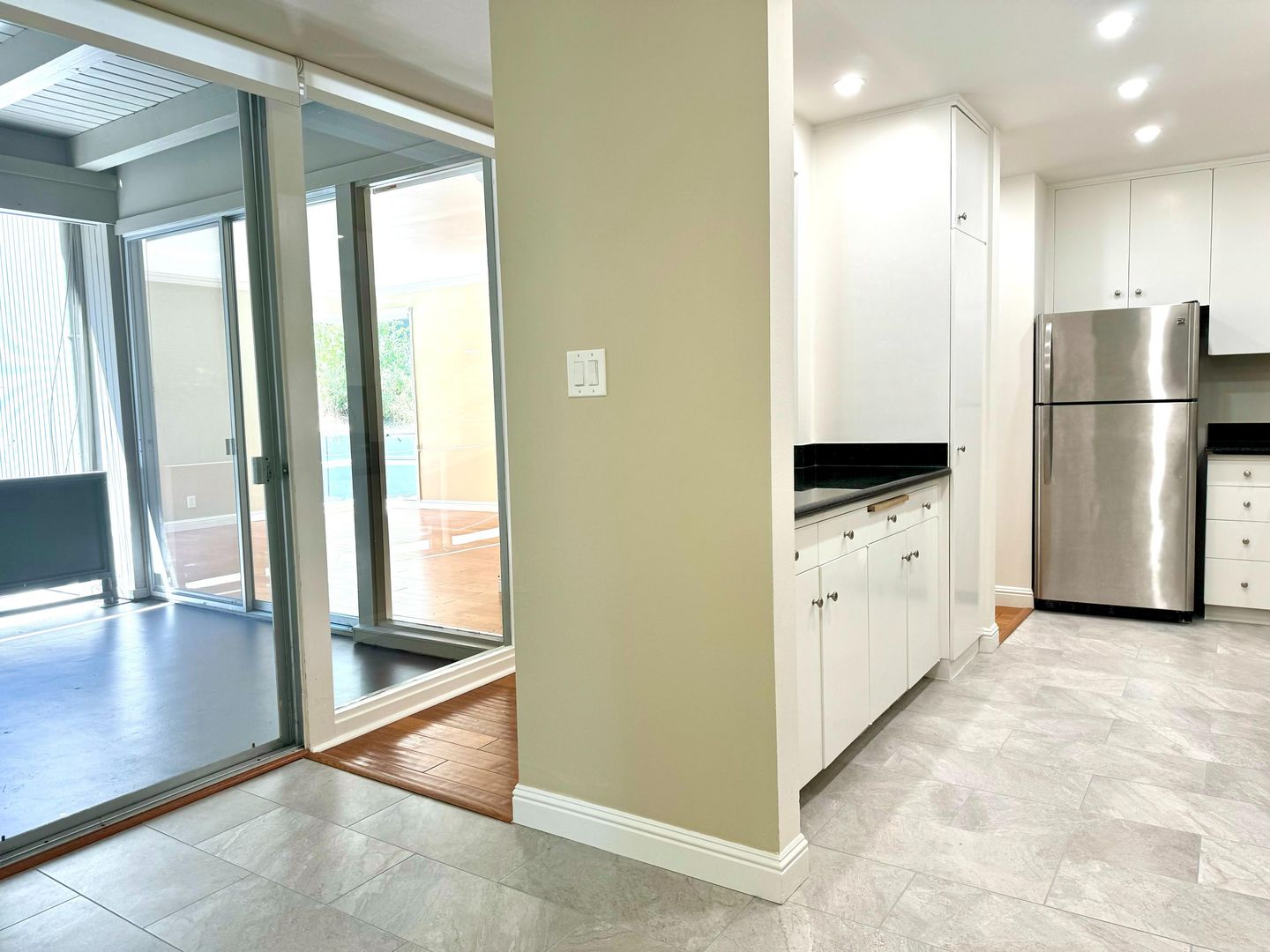 [E] El Dorado Apartments (OH) 11 of 12