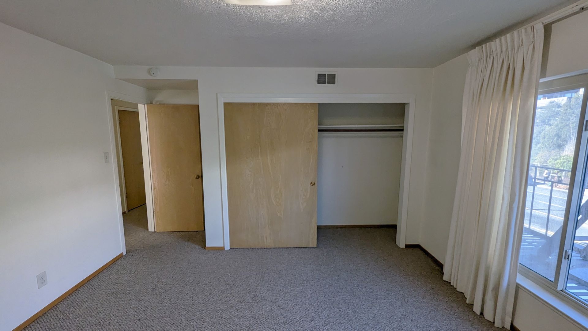 San Francisco Apartment: 2161 Turk Blvd