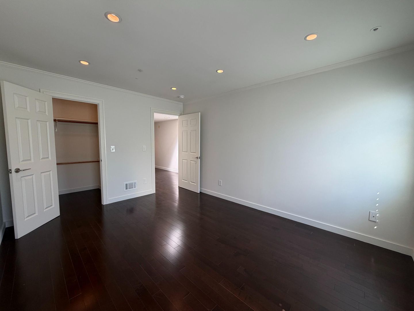 2050 Divisadero St #3 38 of 54