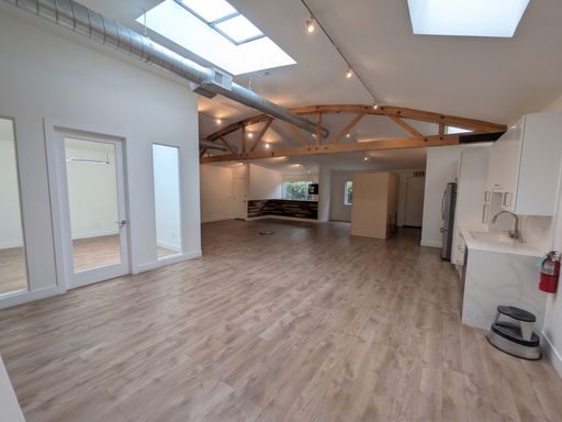 Bright Office Space in Noe Valley – photo 1