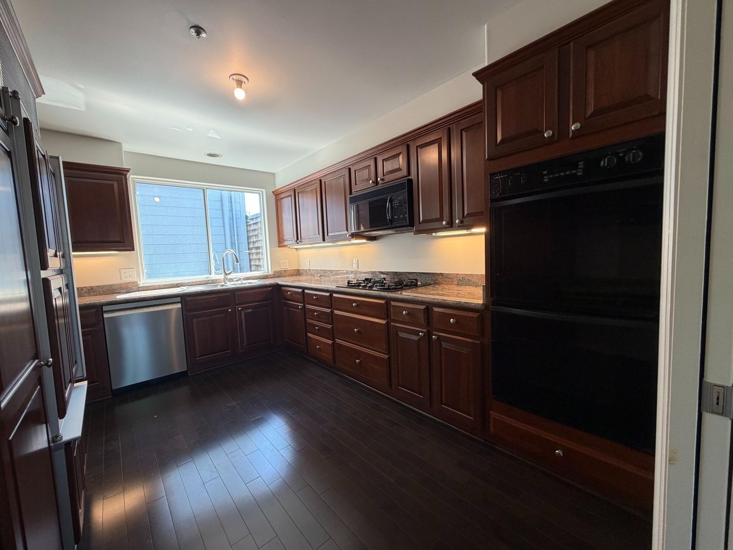 2050 Divisadero St #3 16 of 54