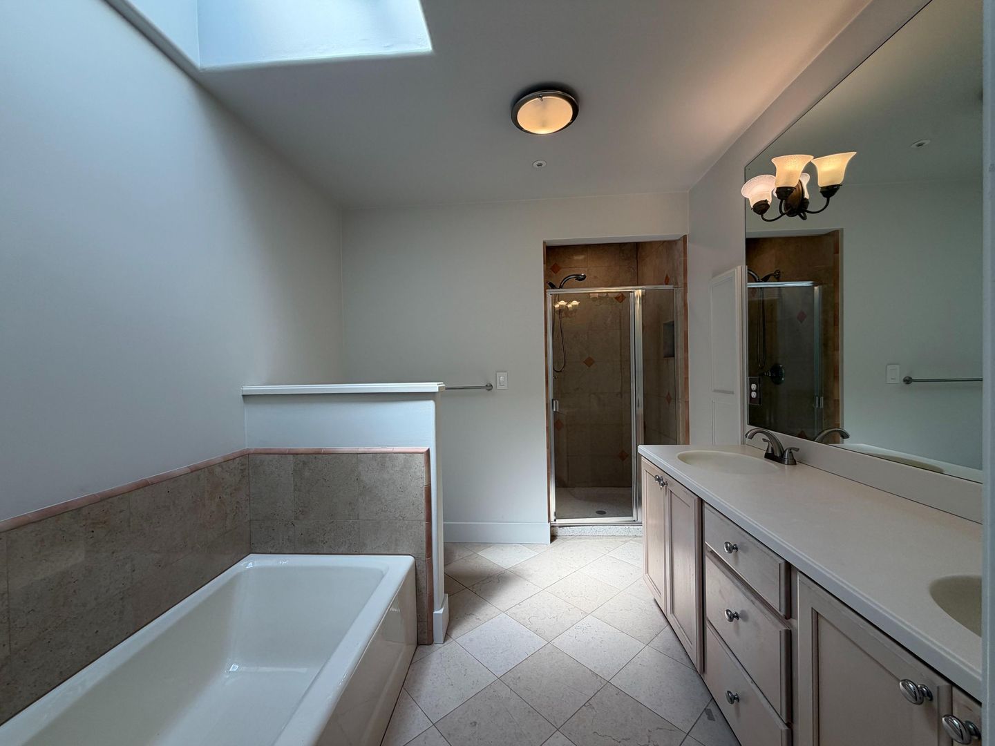 2050 Divisadero St #3 49 of 54