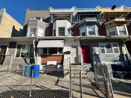 Renovated 1 Bedroom Apartment For Rent in Walnut Hill! – photo 1