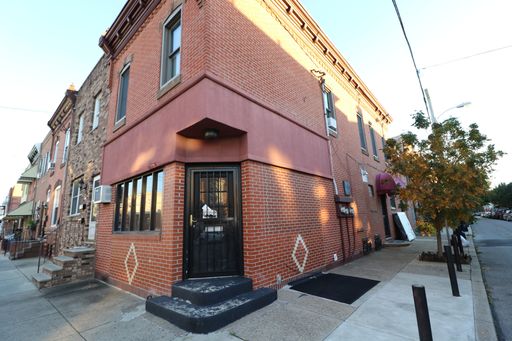 1 Bedroom Apartment – 1524 W Shunk St , 1A, Philadelphia, PA 19145