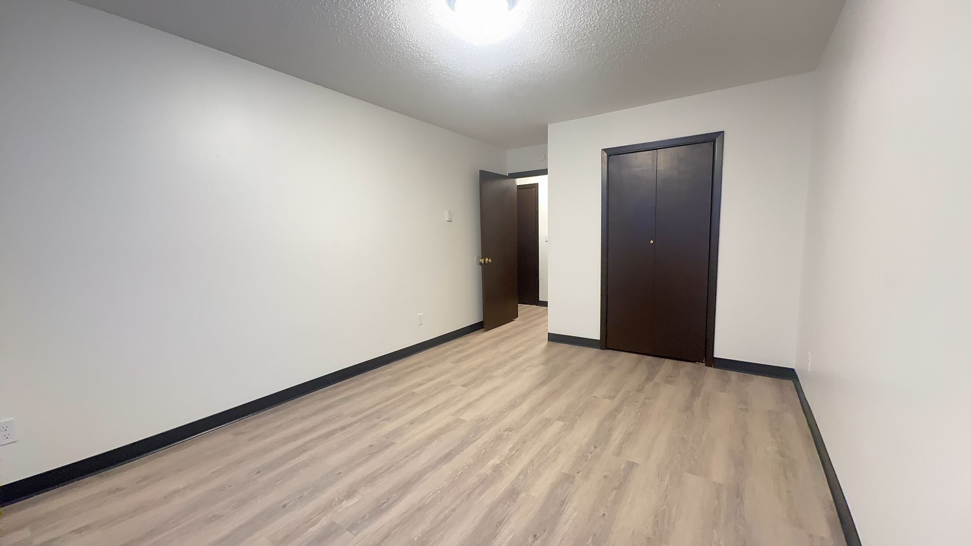 Dilworth Estates 102 South 6 of 15
