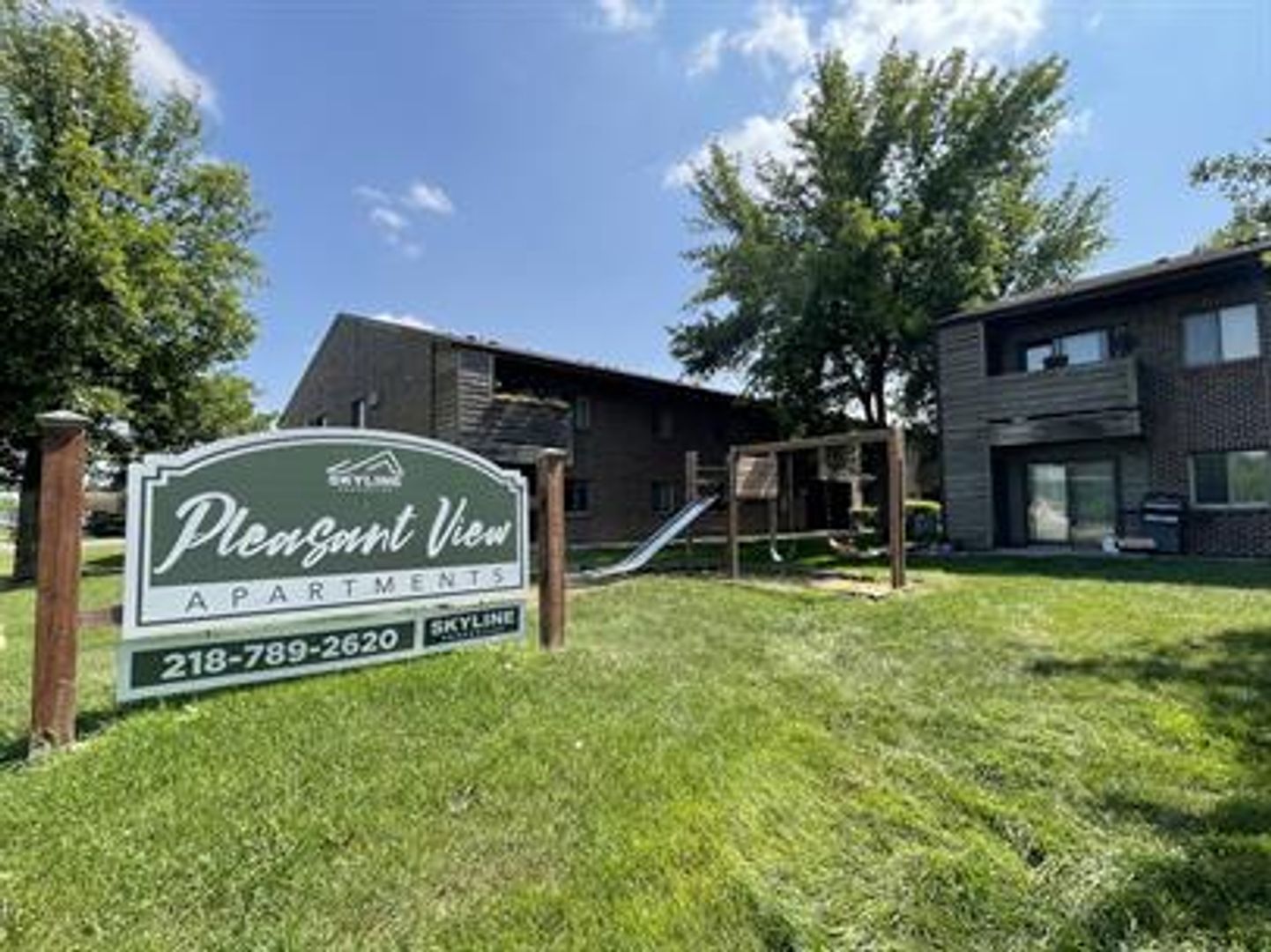 Wahpeton Apartment: 1287 16th Avenue North