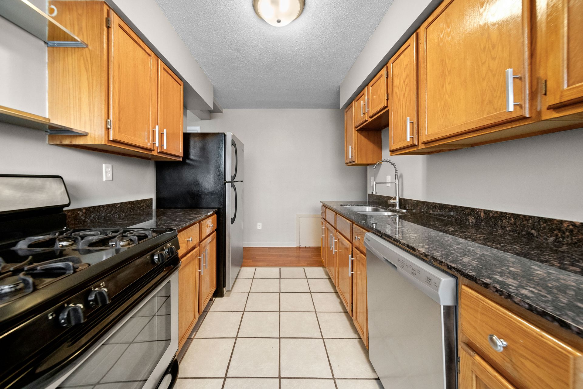 Minneapolis Apartment: 2219 Marshall Street NE