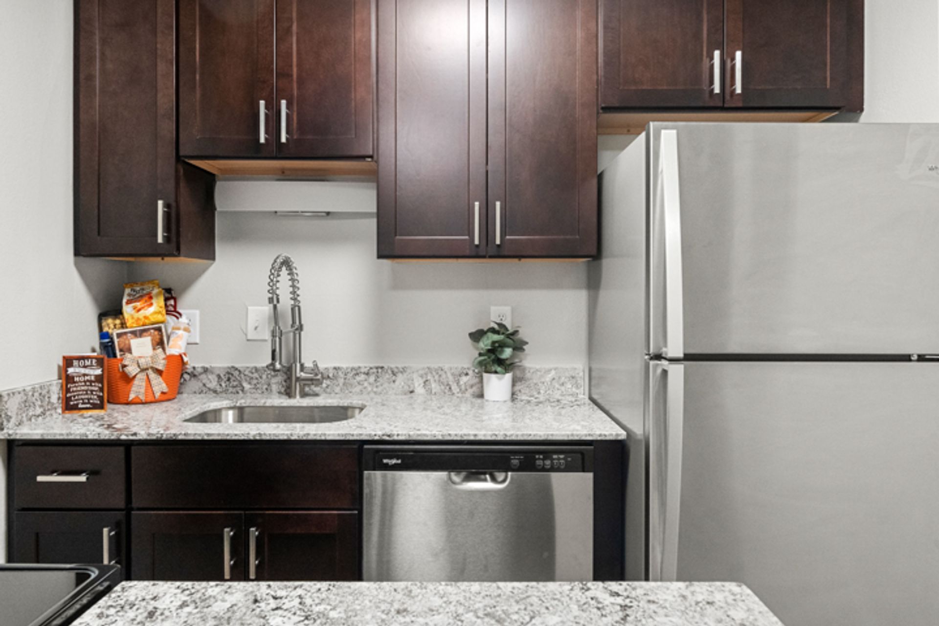 Saint Louis Park Apartment: 8217 W 30 1/2 St.