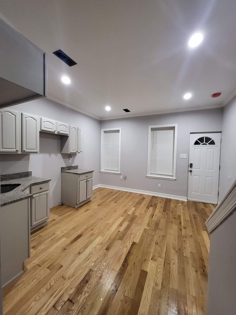 Philadelphia Apartment: 3118 Wilt Street