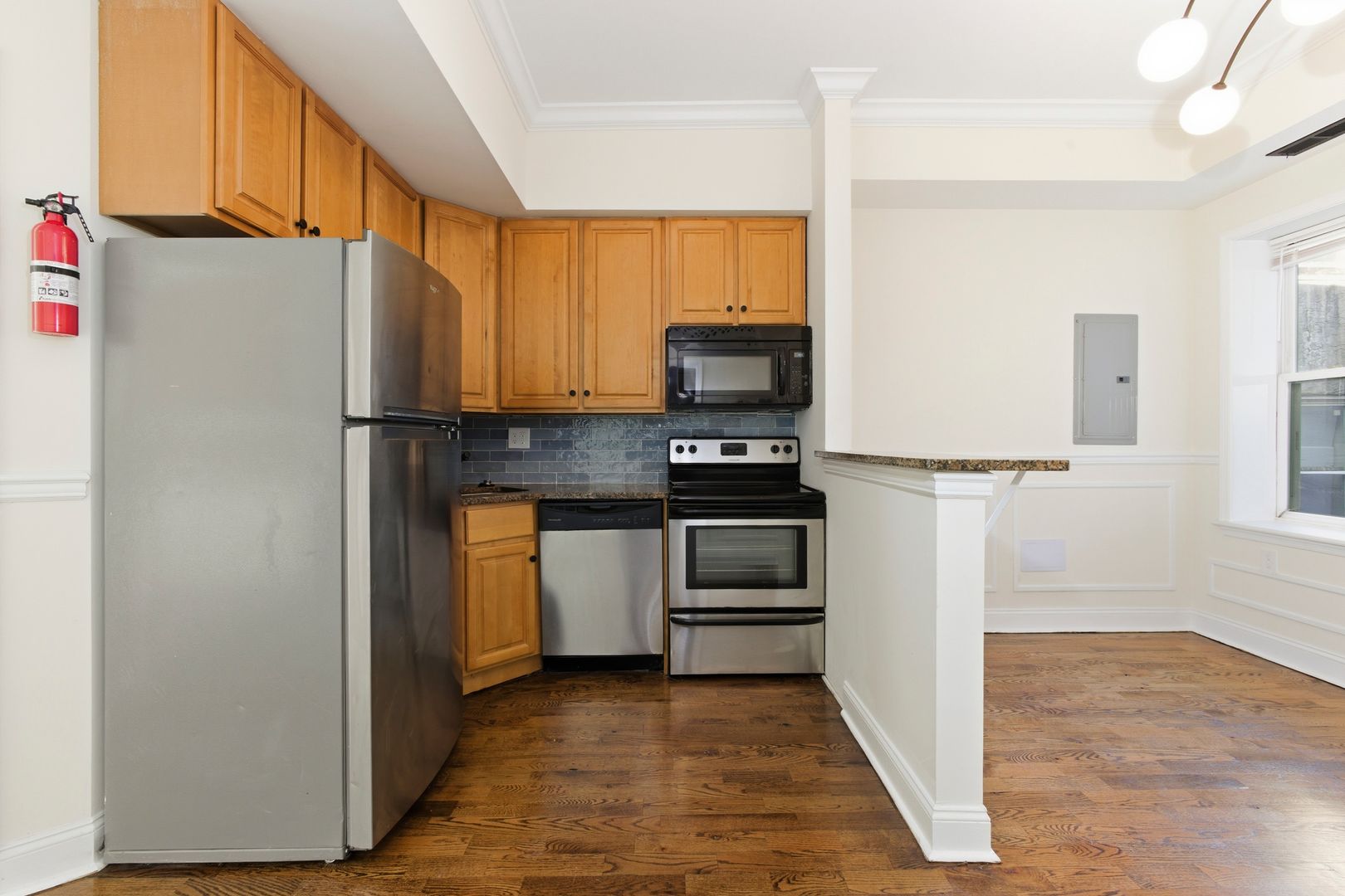 Philadelphia Apartment: 1723 Master Street