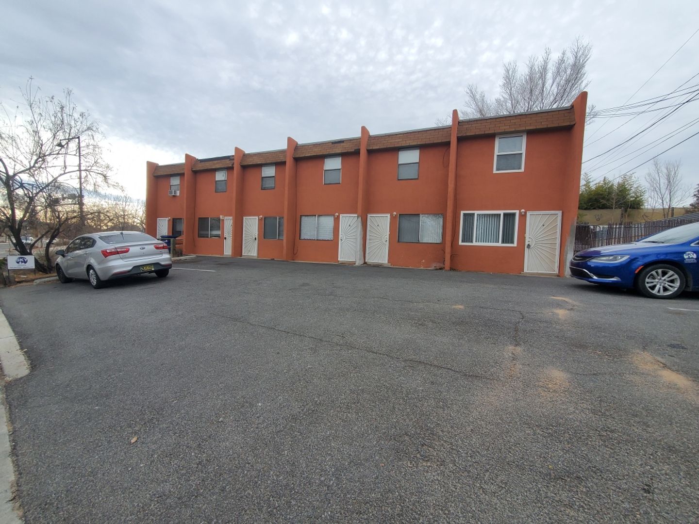 Albuquerque Apartment: 301 Morningside Drive SE A-F