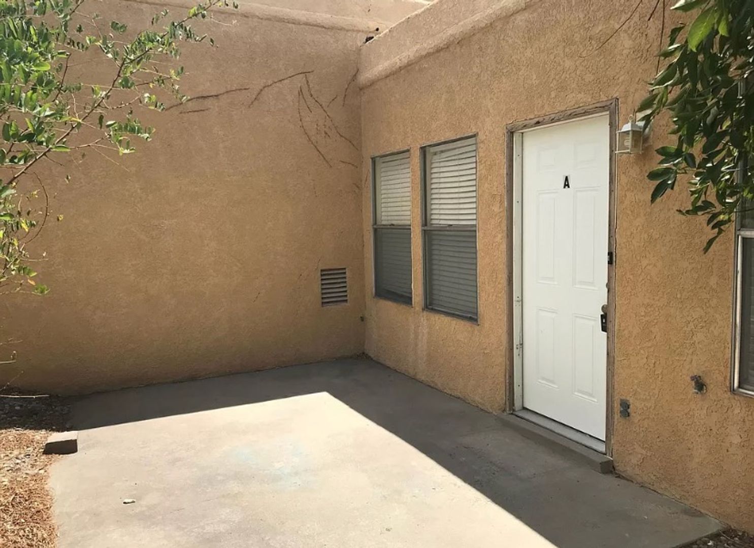 Albuquerque Apartment: 2105 Chelwood Park Blvd NE A-D